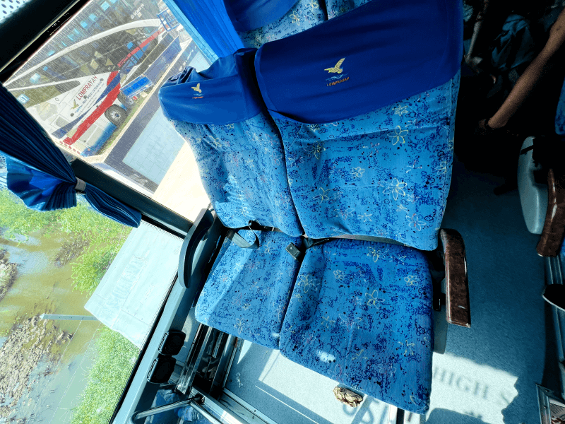 bangkok to koh tao bus, lomprayah-bus-seat-towkir-ahmed